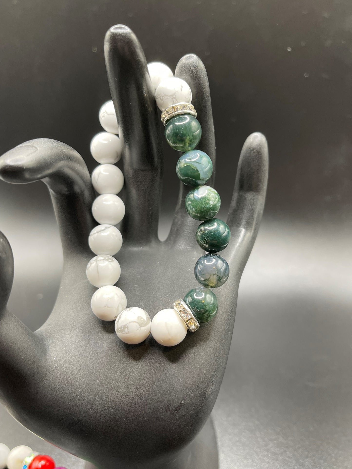 Howlite and Green Dragon's Vein Bracelet